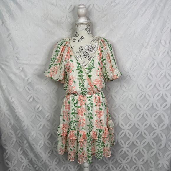 Vici Dresses & Skirts - VICI Floral Chiffon Puff Sleeve Mini Dress Size M